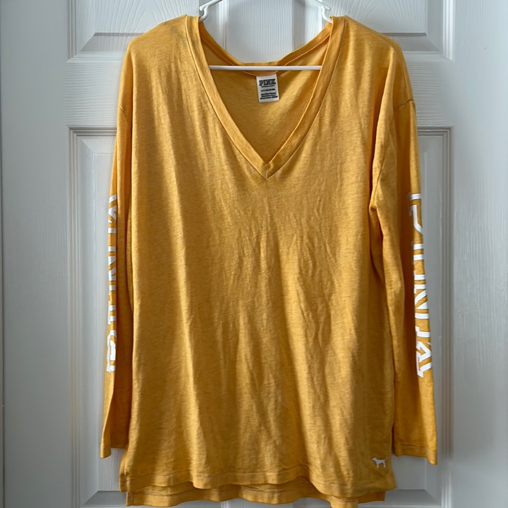 Victoria’s Secret Pink, long sleeve, T-shirt, size small